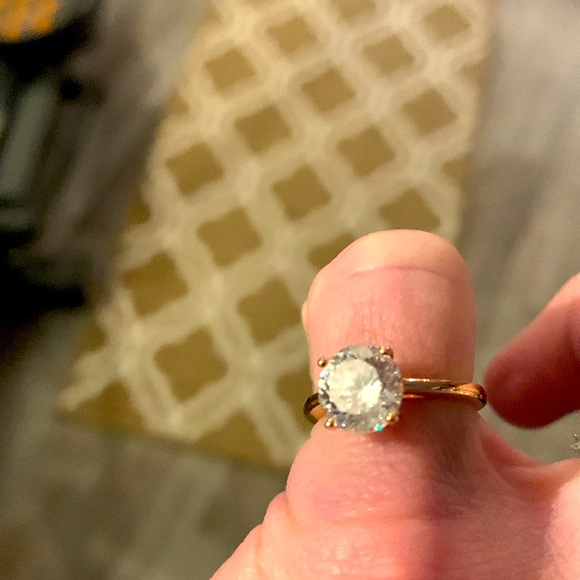 Modern Gents 1.5ct solitaire, size 4.5 - Picture 2 of 5